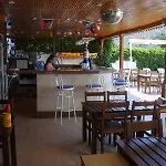 Tuemay מלון