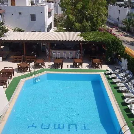 Hotell Tuemay 4*