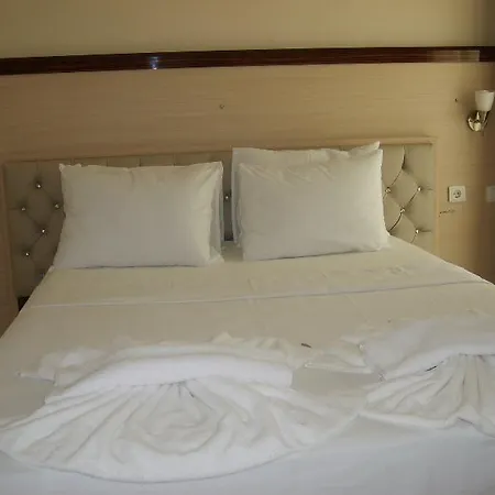 Tuemay Hotell