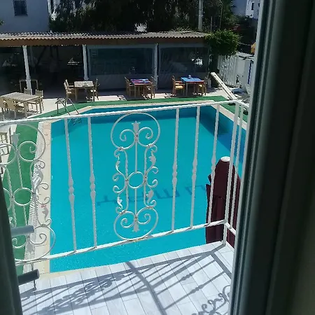 Hotel Tuemay 4*